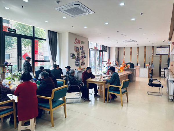 破解居家養老困局