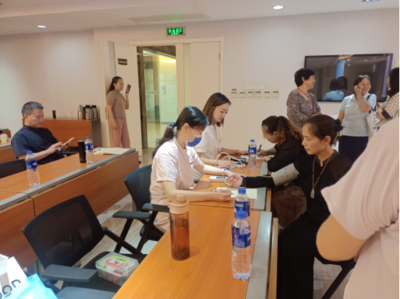 九江市第一人民醫(yī)院走進(jìn)恒盛科技園開展"健康從'心'開始"講座