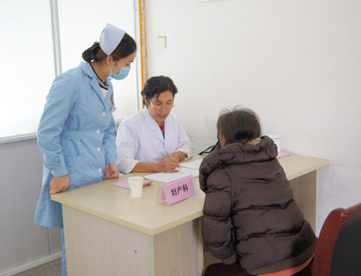 心系貧困群體 義診送溫情 恒美志愿者走進淮南孔店鄉開展愛心義診活動